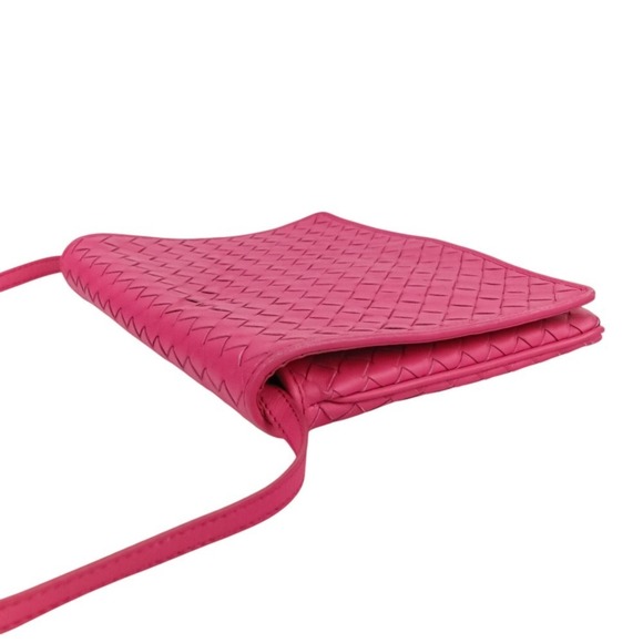 BOTTEGA VENETA Pink Leather Intrecciato Shoulder Bag - Picture 4 of 15